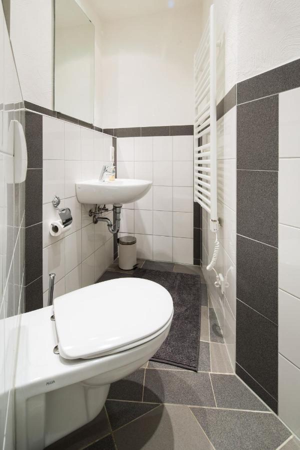 Studiotel Belle Etage Дюссельдорф Номер фото